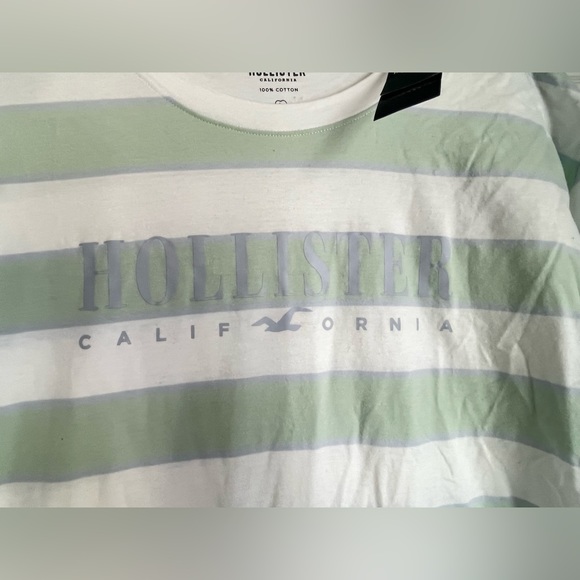 Hollister graphic logo tee - Picture 2 of 5